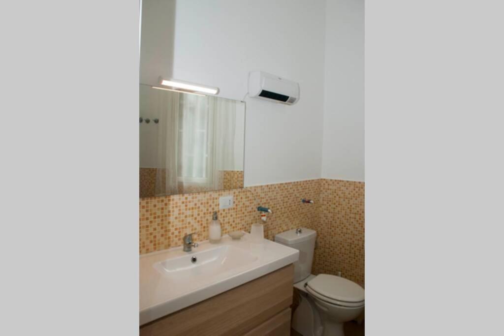 Casa Vacanza Zina Catania Exteriör bild